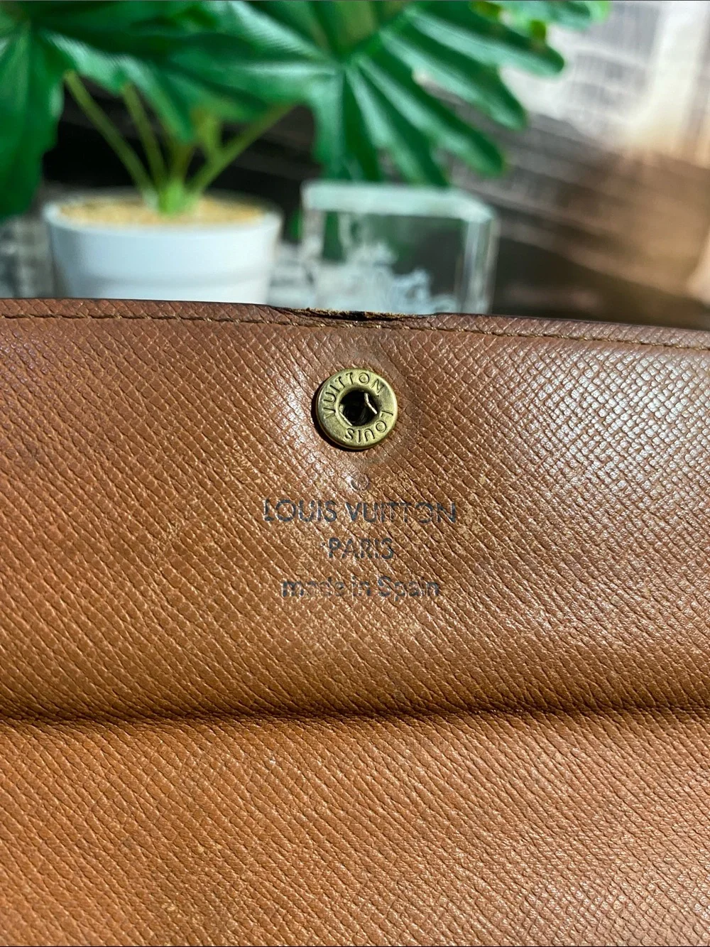 Authentic Louis Vuitton Vintage Monogram Sarah Wallet